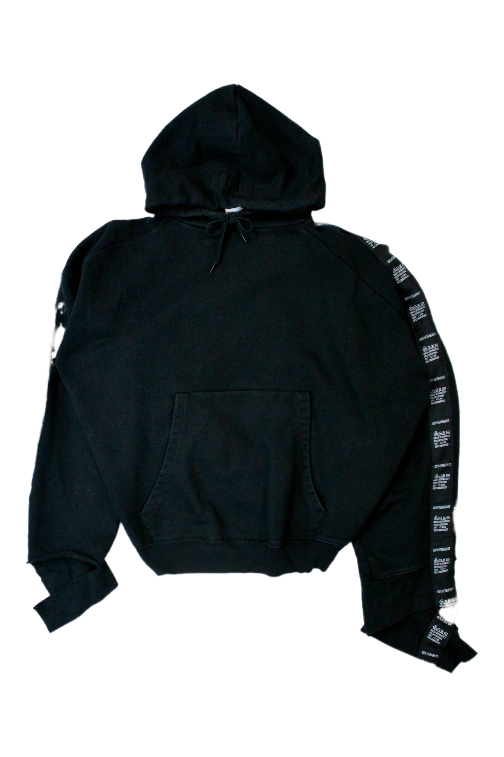 パーカー VETEMENTS Tape hoodie VETEMENTS Logo Tape Hoodie in Navy | FWRD