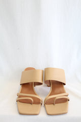 Mi Piaci - Escada Sandal