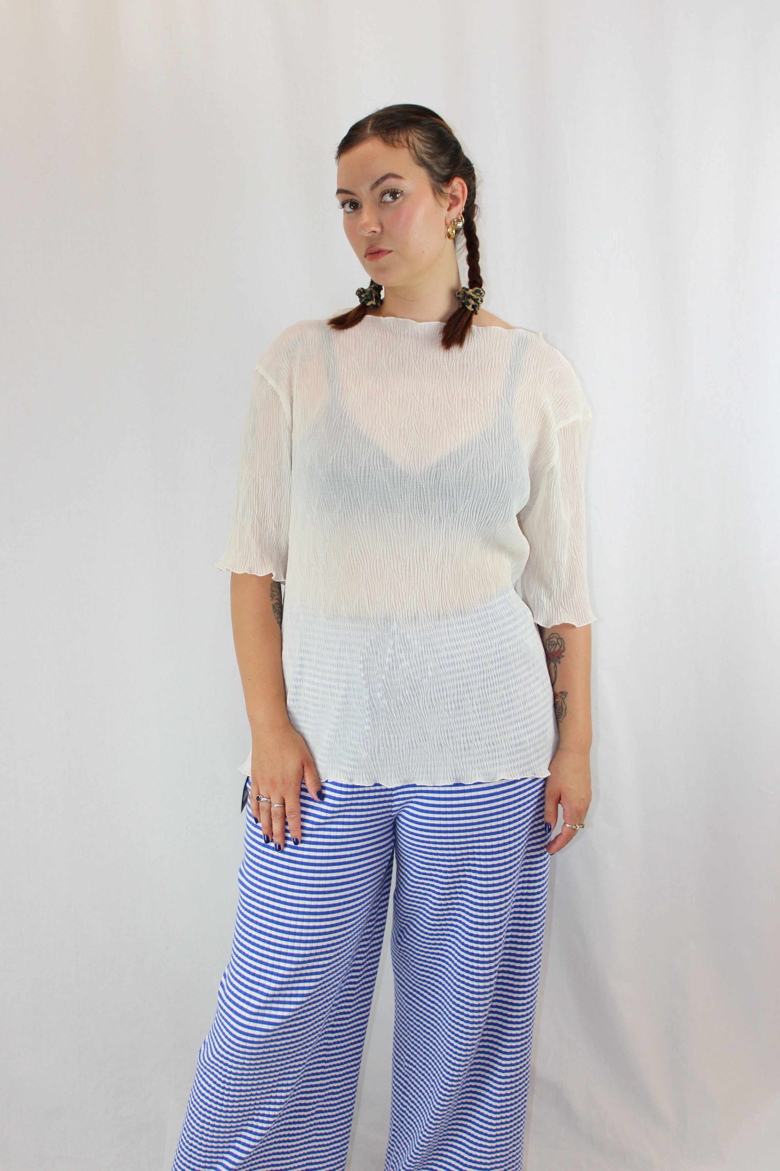 Moochi - NWT Funnel Skin Tee