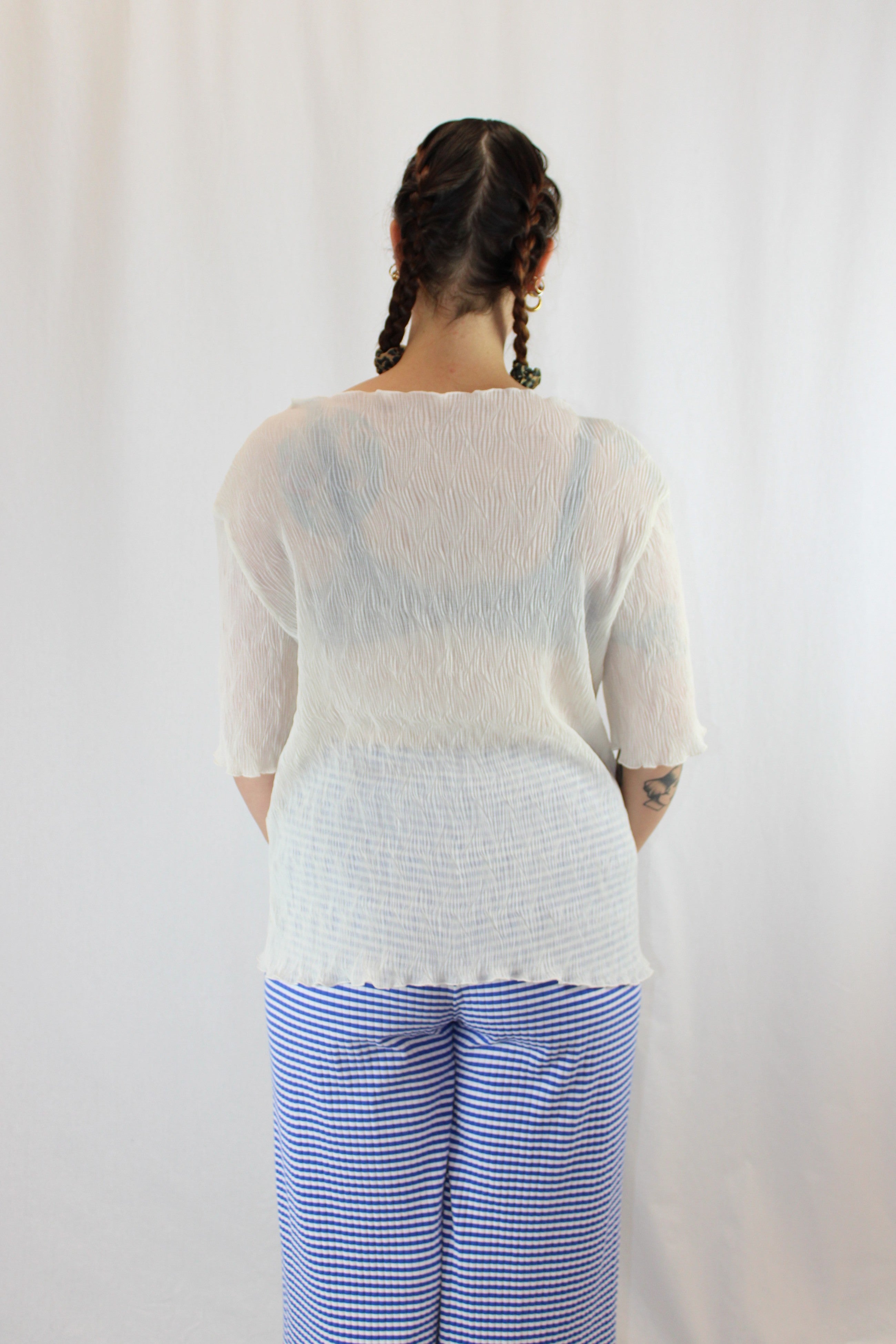 Moochi - NWT Funnel Skin Tee