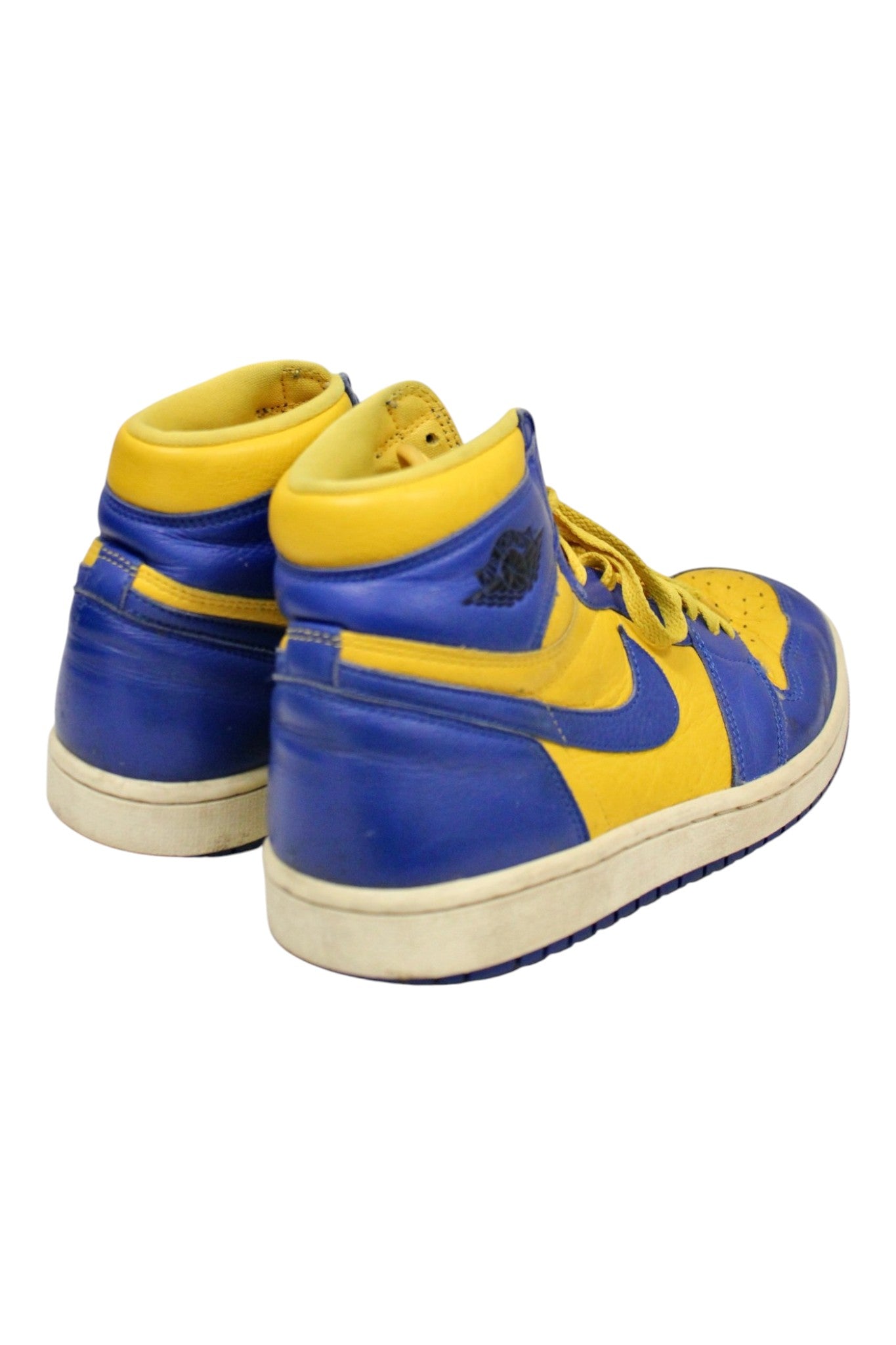 Nike - Air Jordan 1 Retro