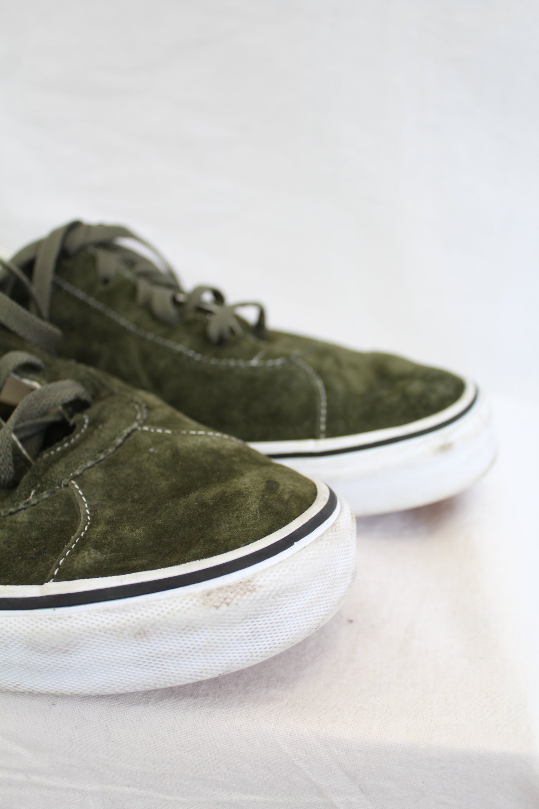 Vans - Suede Canvas Sneaker