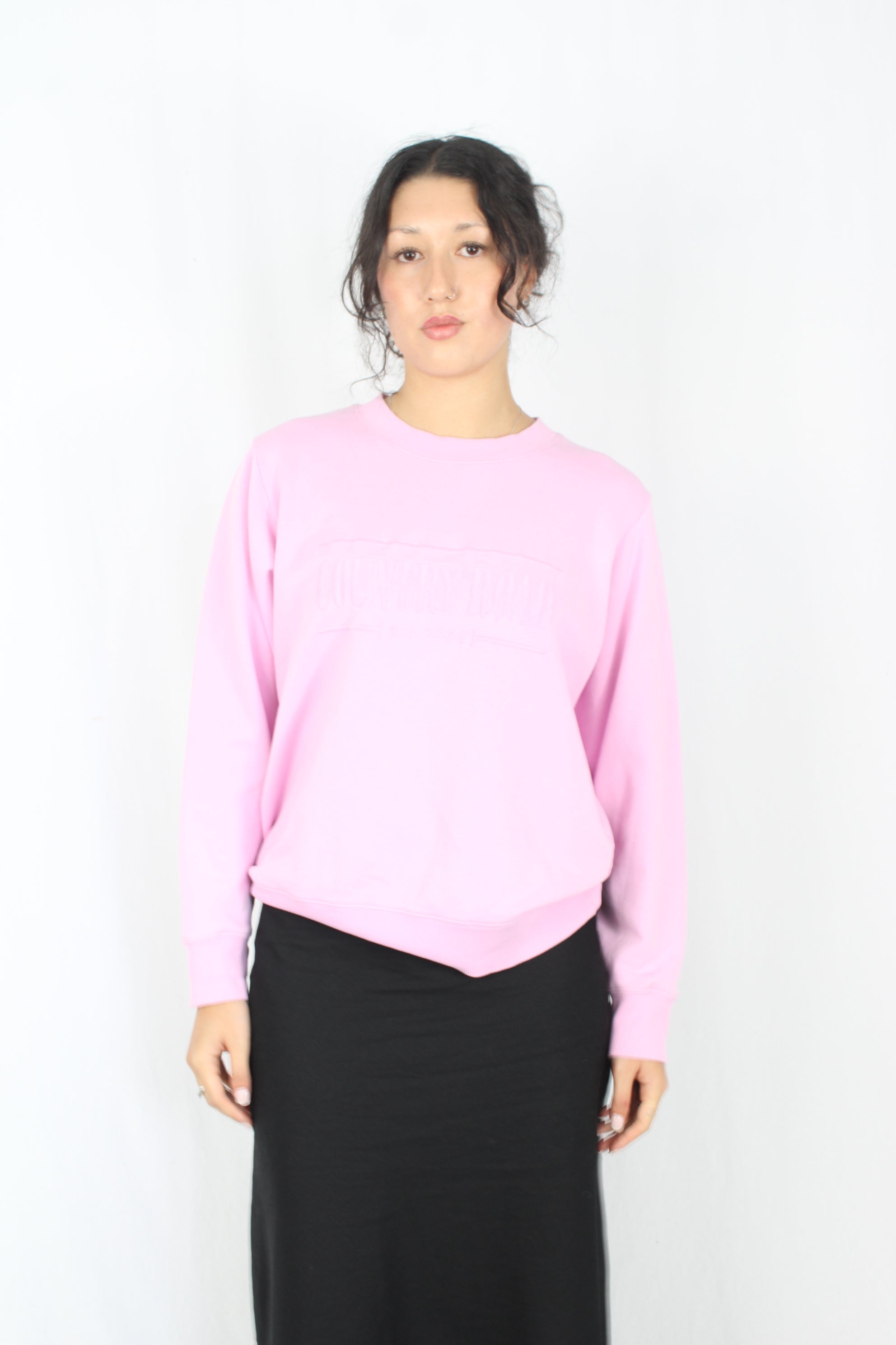Country Road - Pink Heritage Crewneck