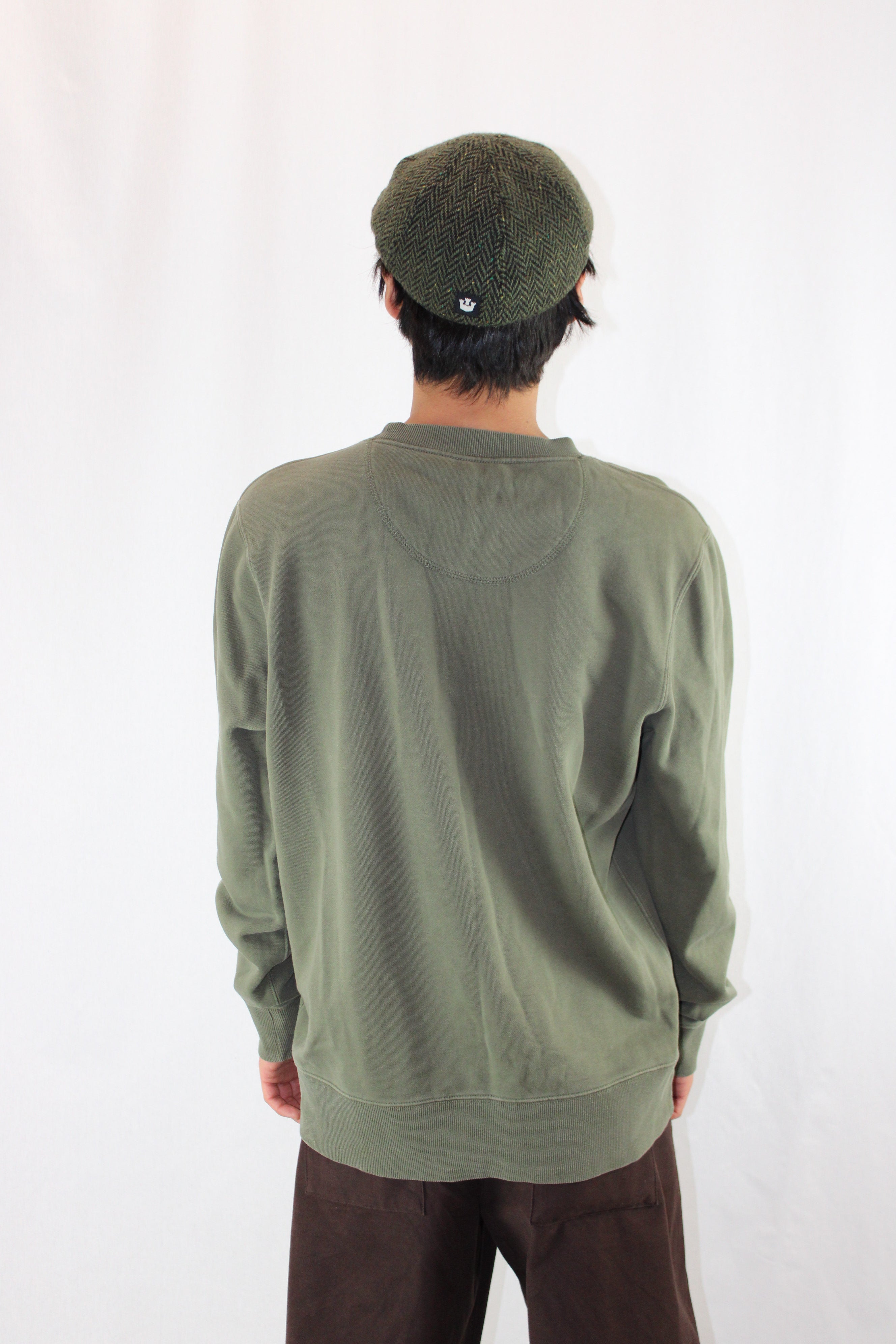 Barkers - Minimal Crewneck Sweatshirt