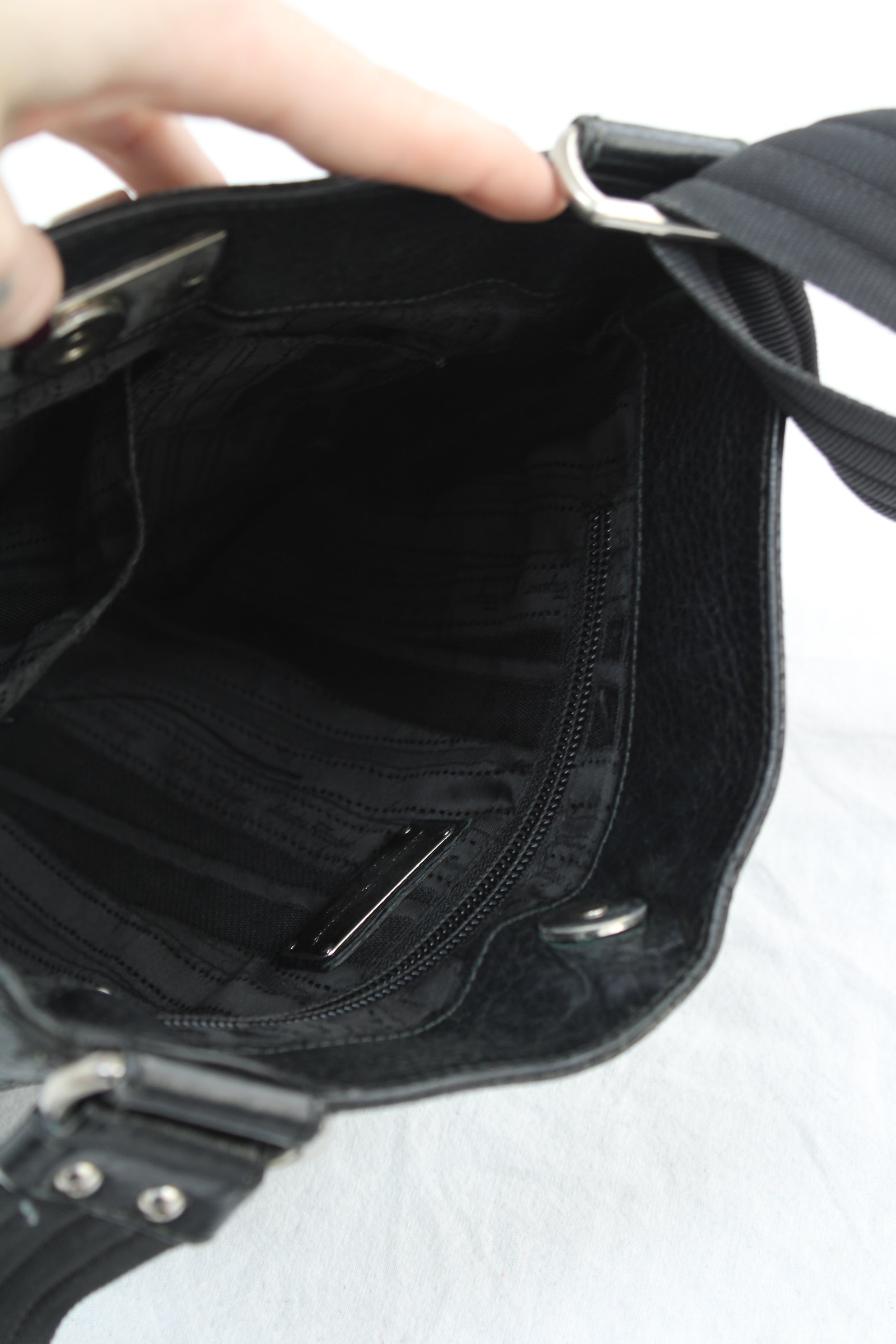 Salvatore Ferragamo - Leather Crossbody Bag