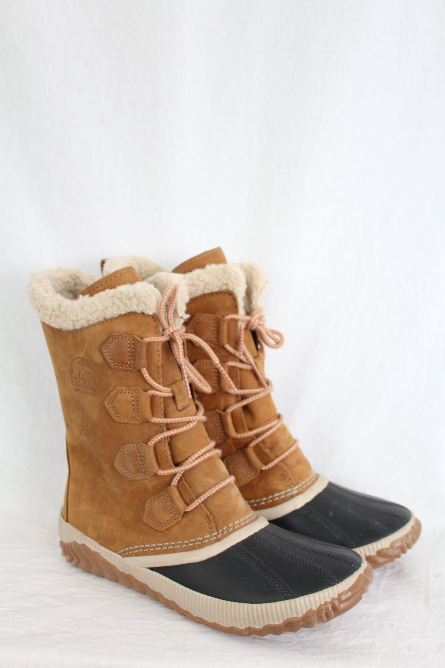 Sorel - Suede Snowboot
