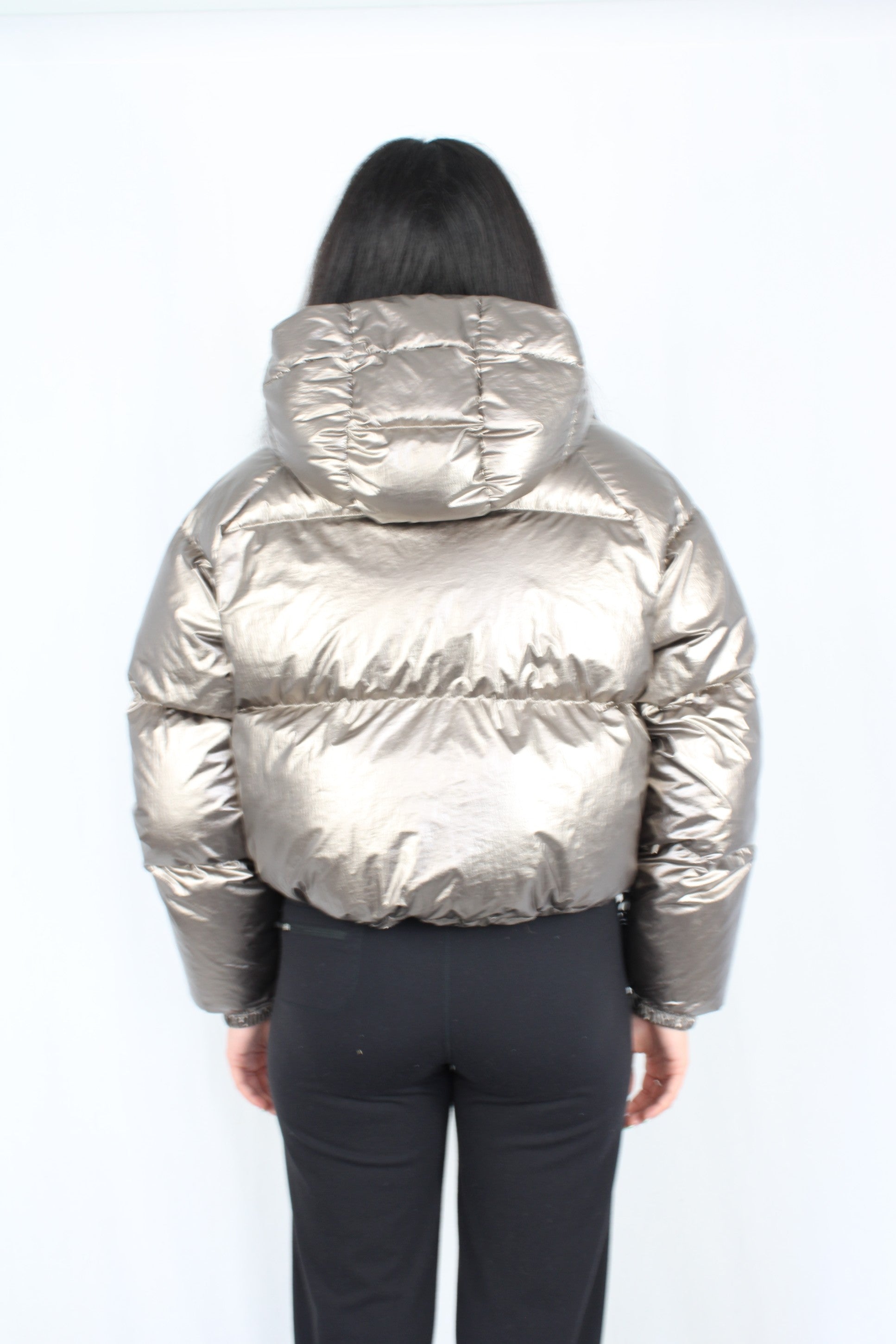 Huffer - Metallic Cropped Superloft Down Jacket