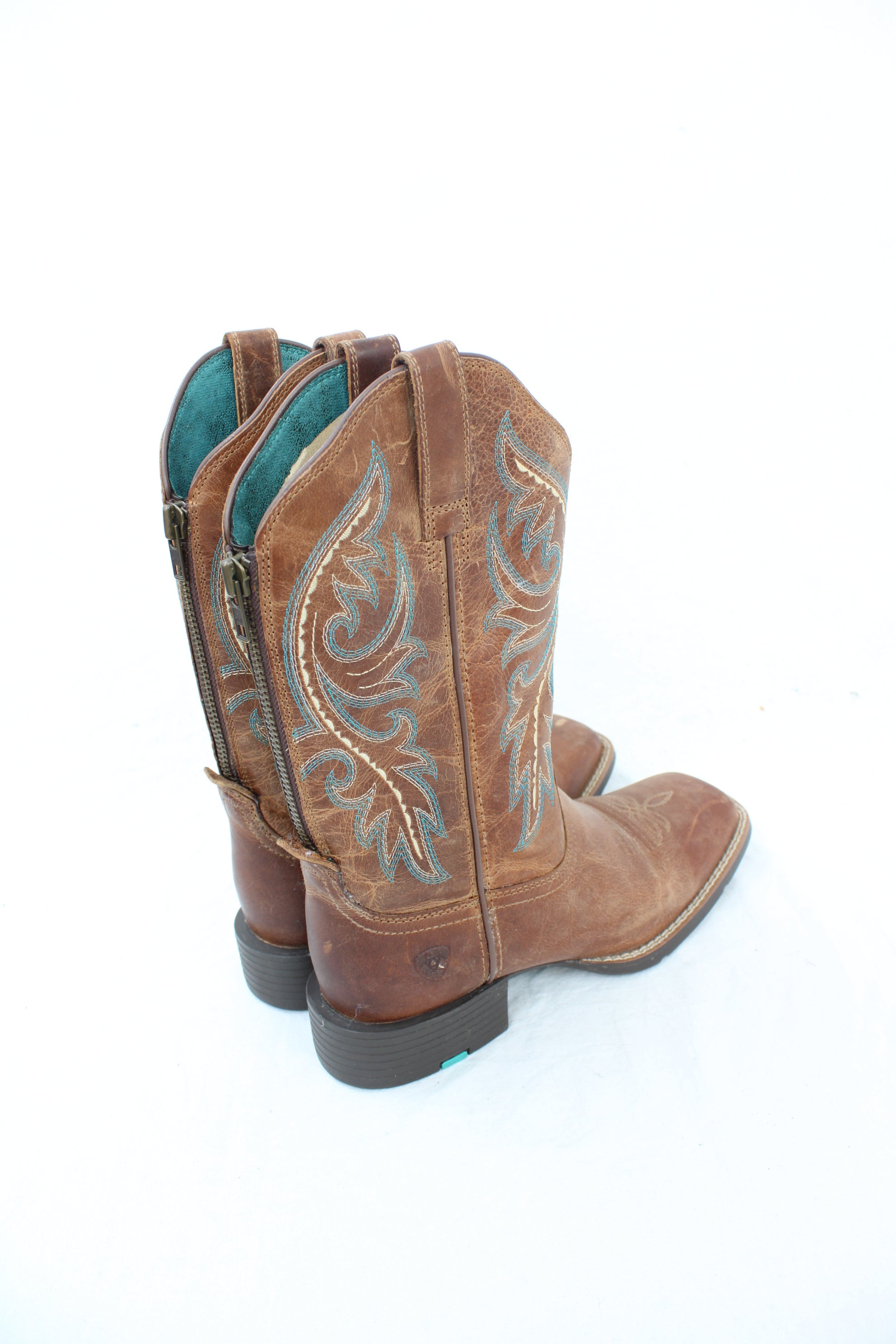 Ariat - Round Up Back Zip Boots