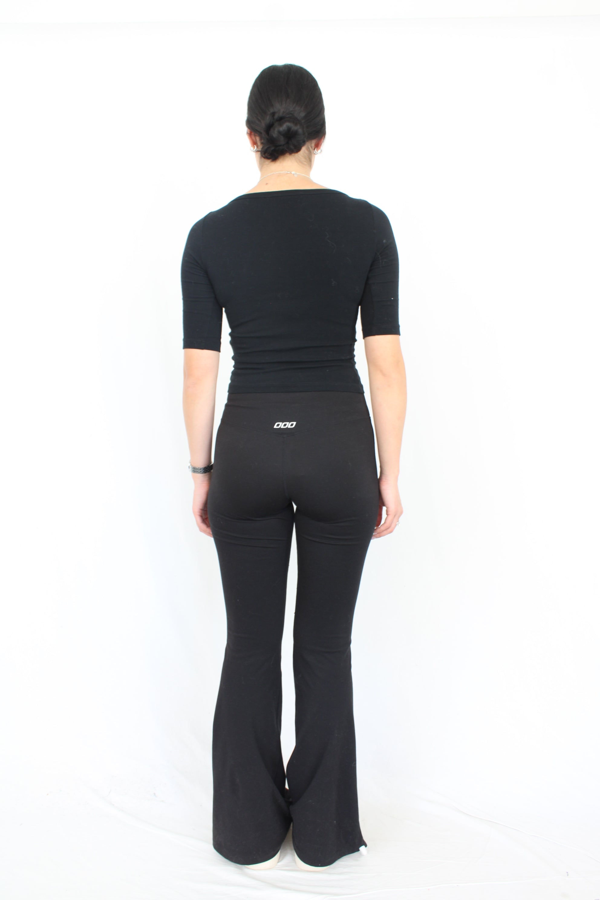 Lorna Jane - Flared Yoga Pants