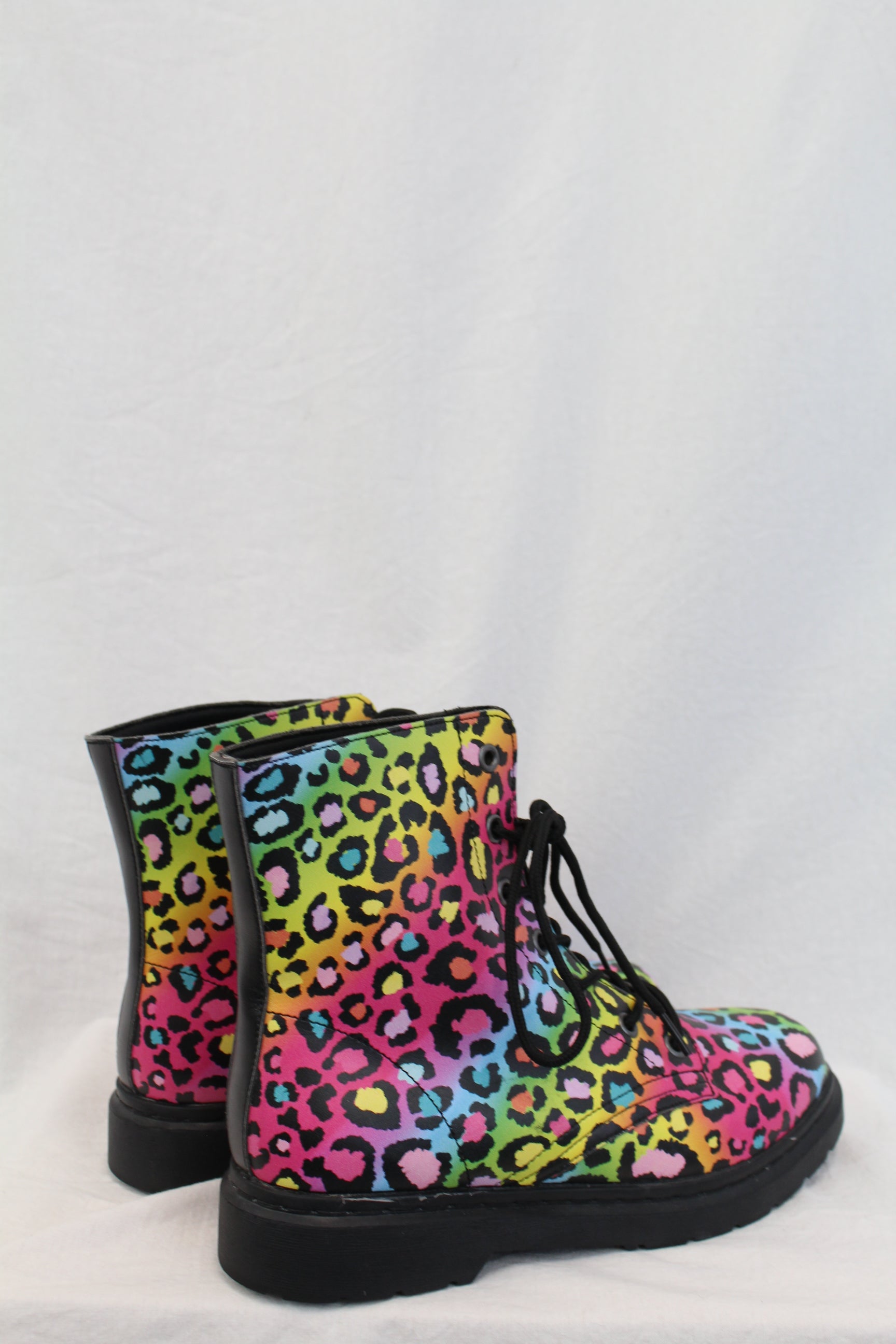 Offbeat Sweetie - Leopard Lace Up Boot