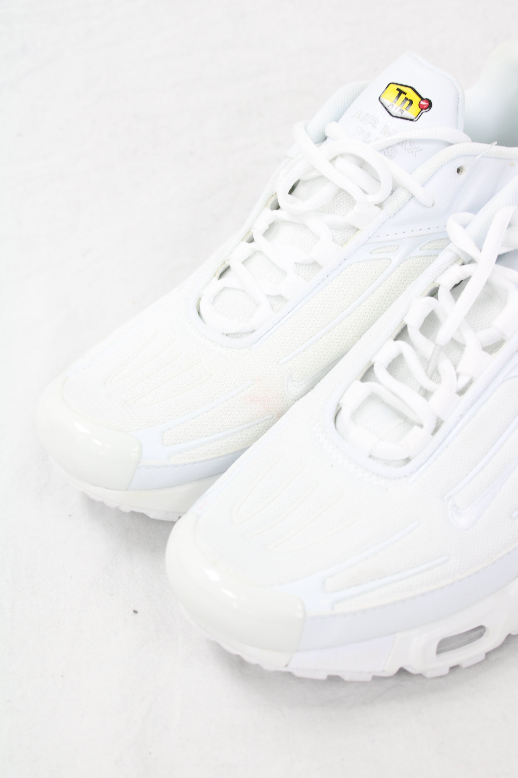 Nike - Air Max TN Plus 3 Triple White Sneakers