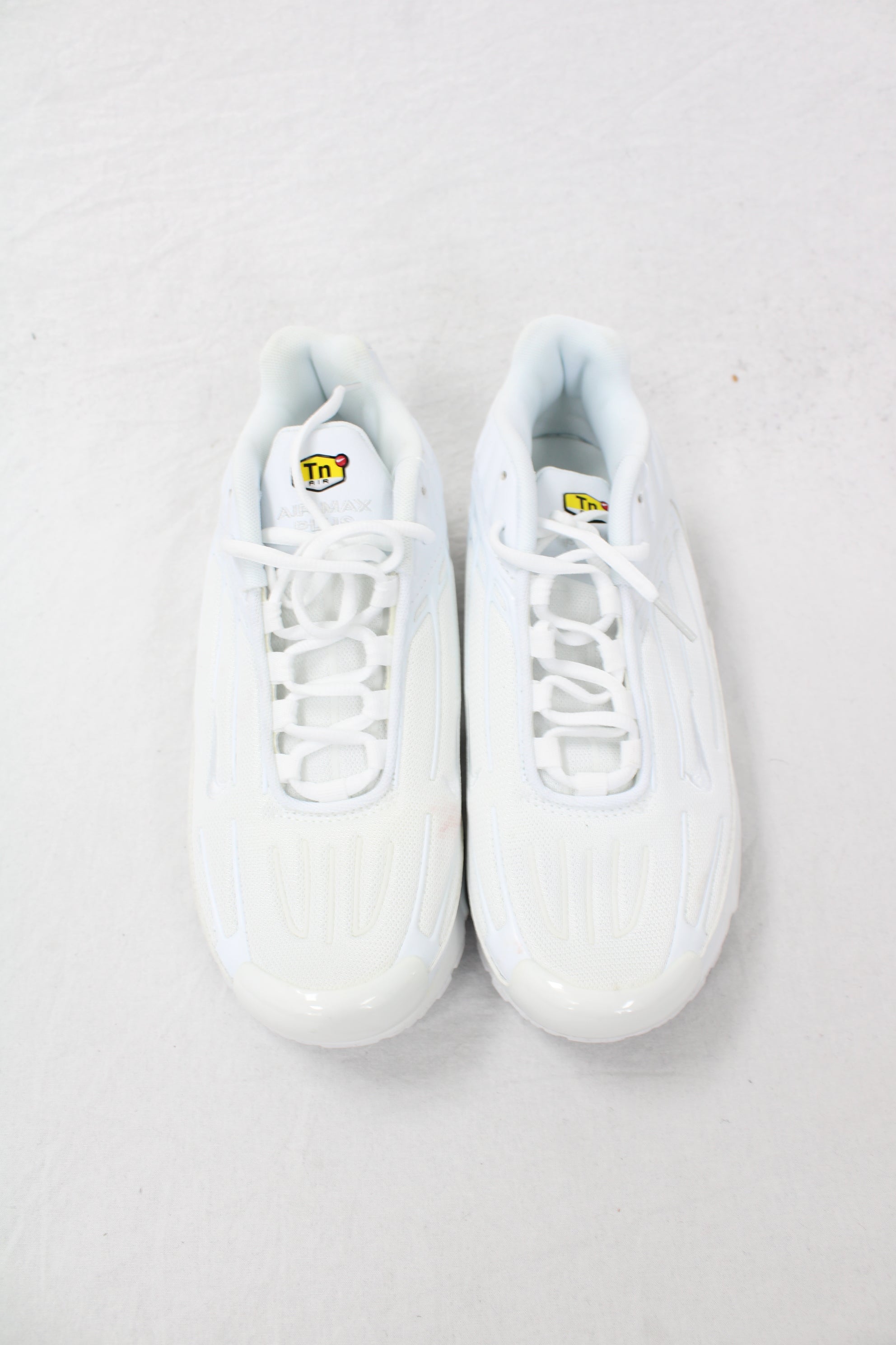 Nike - Air Max TN Plus 3 Triple White Sneakers