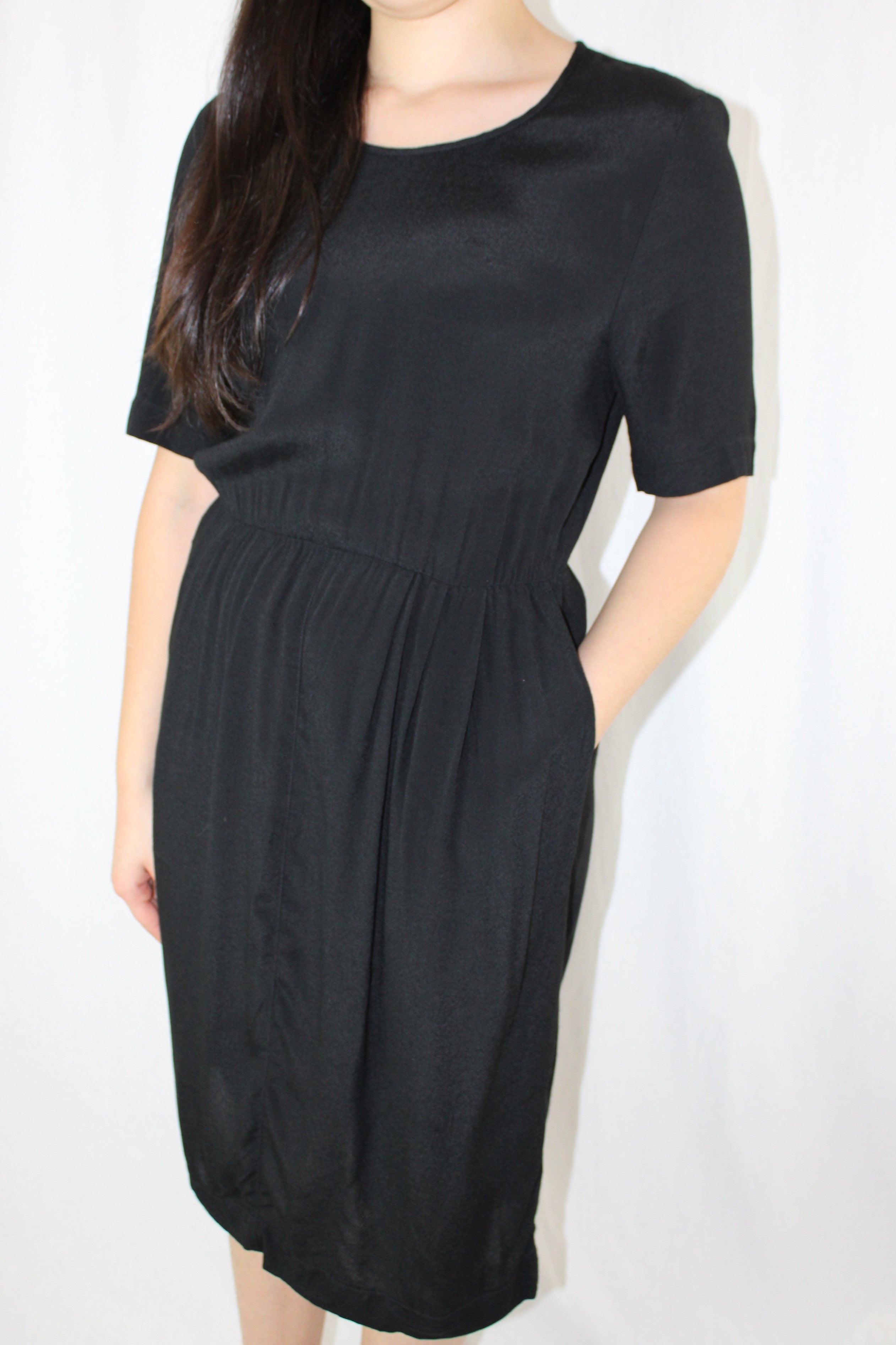 Juliette Hogan - Casual Mini Dress