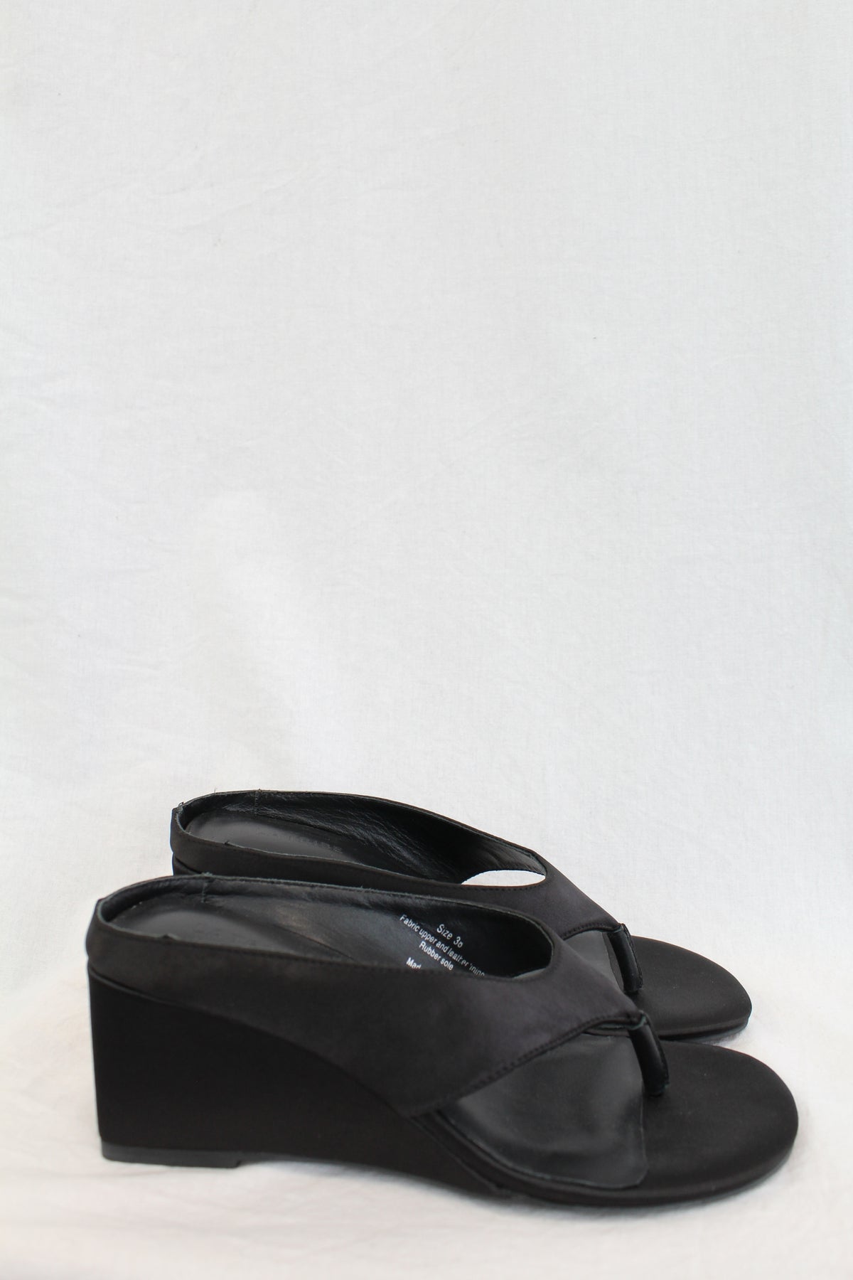 La Tribe - Satin Wedged Sandal