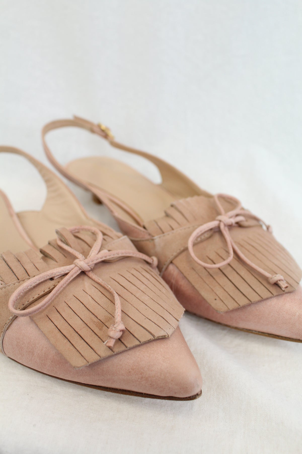 Pepe Castell - Suede Kitten Heel