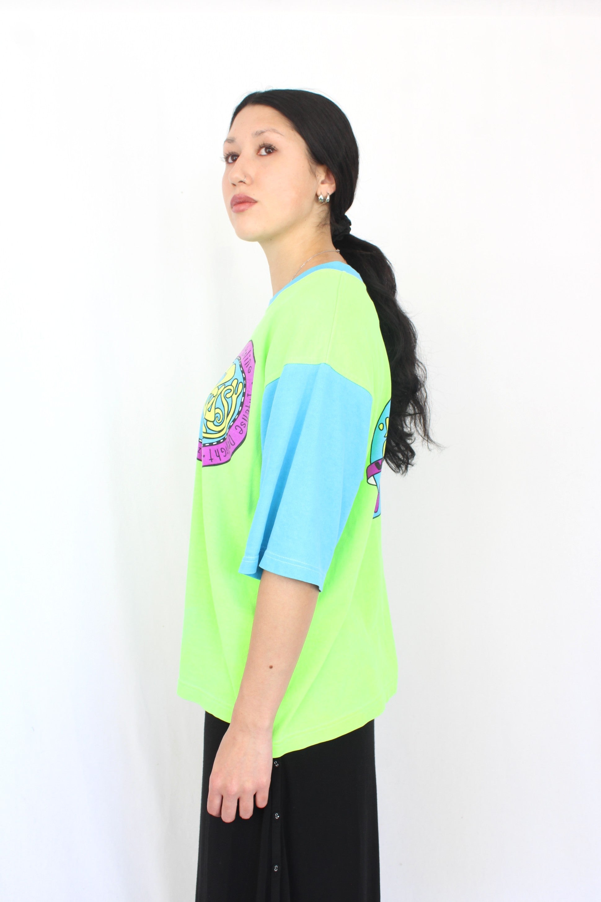 XTASY - Vintage Neon Tee
