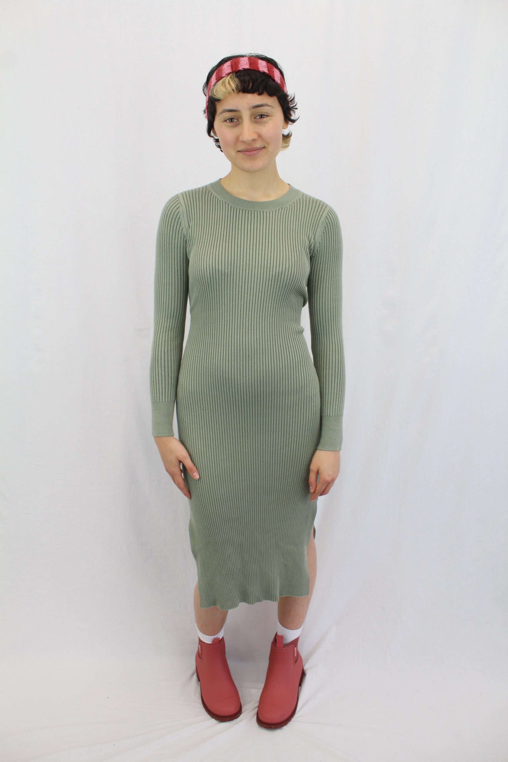 Henne - Midi Dress