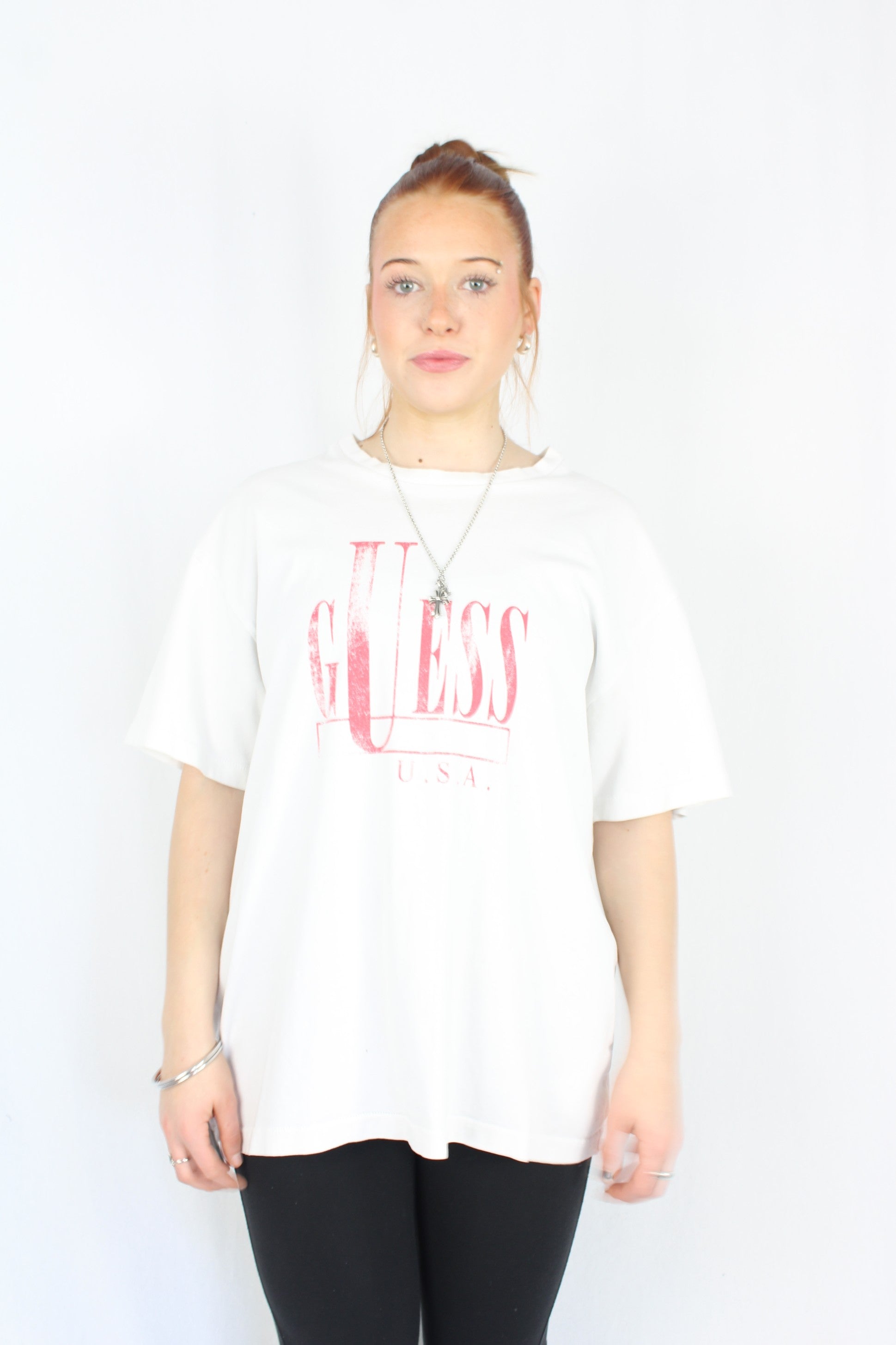Guess - Vintage Logo Tee