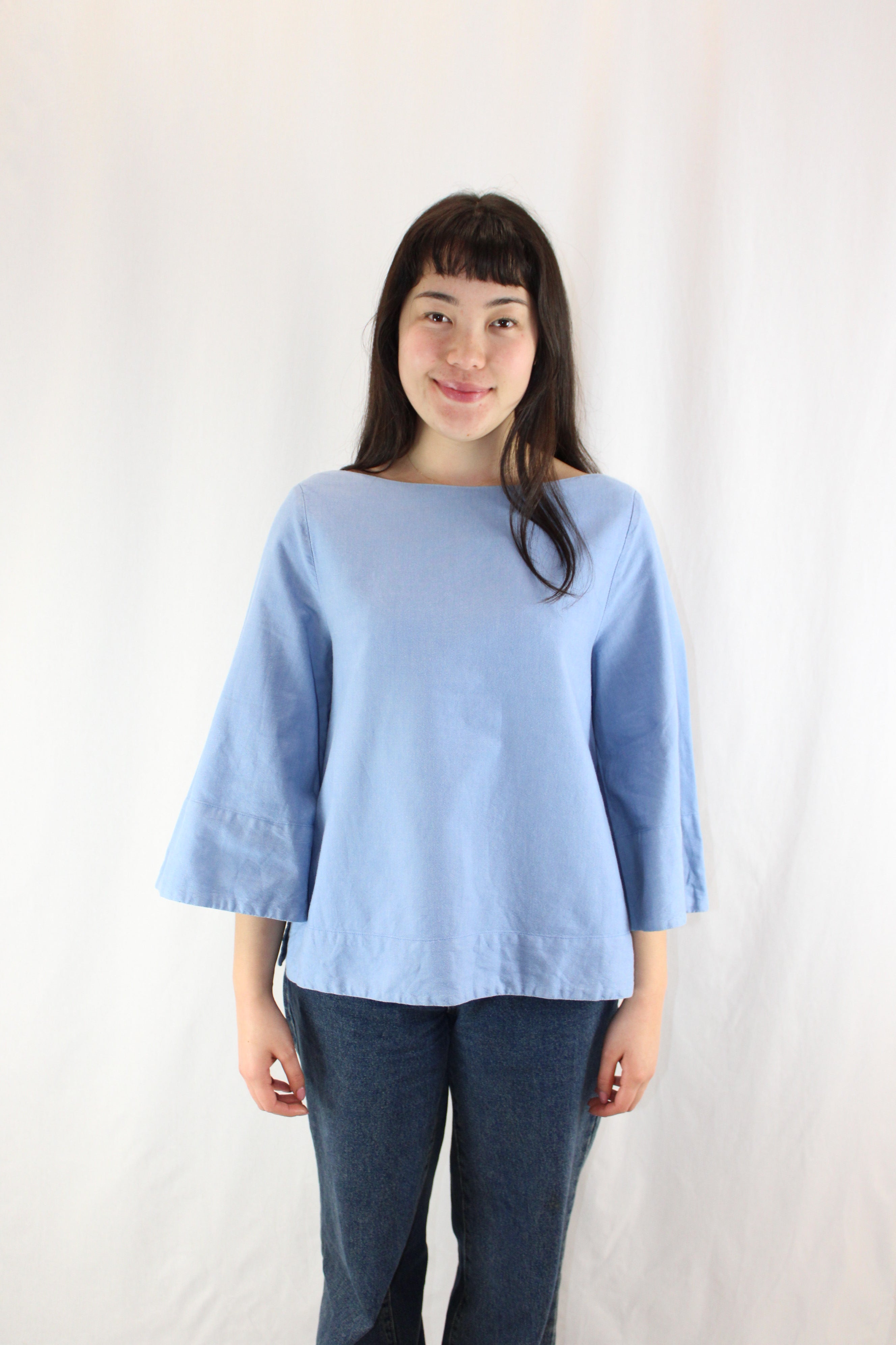 Kowtow - Symmetry Top