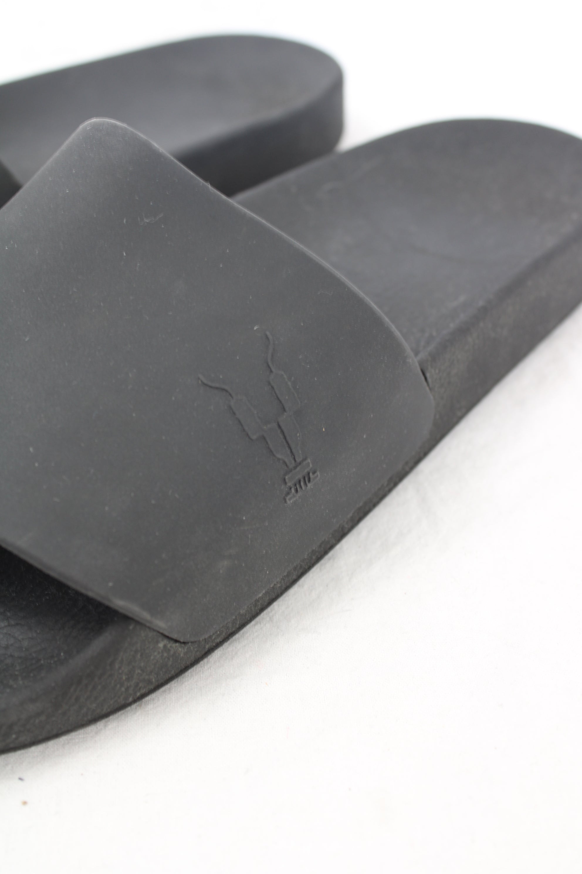 Rick Owens - DRKSHDW Slides