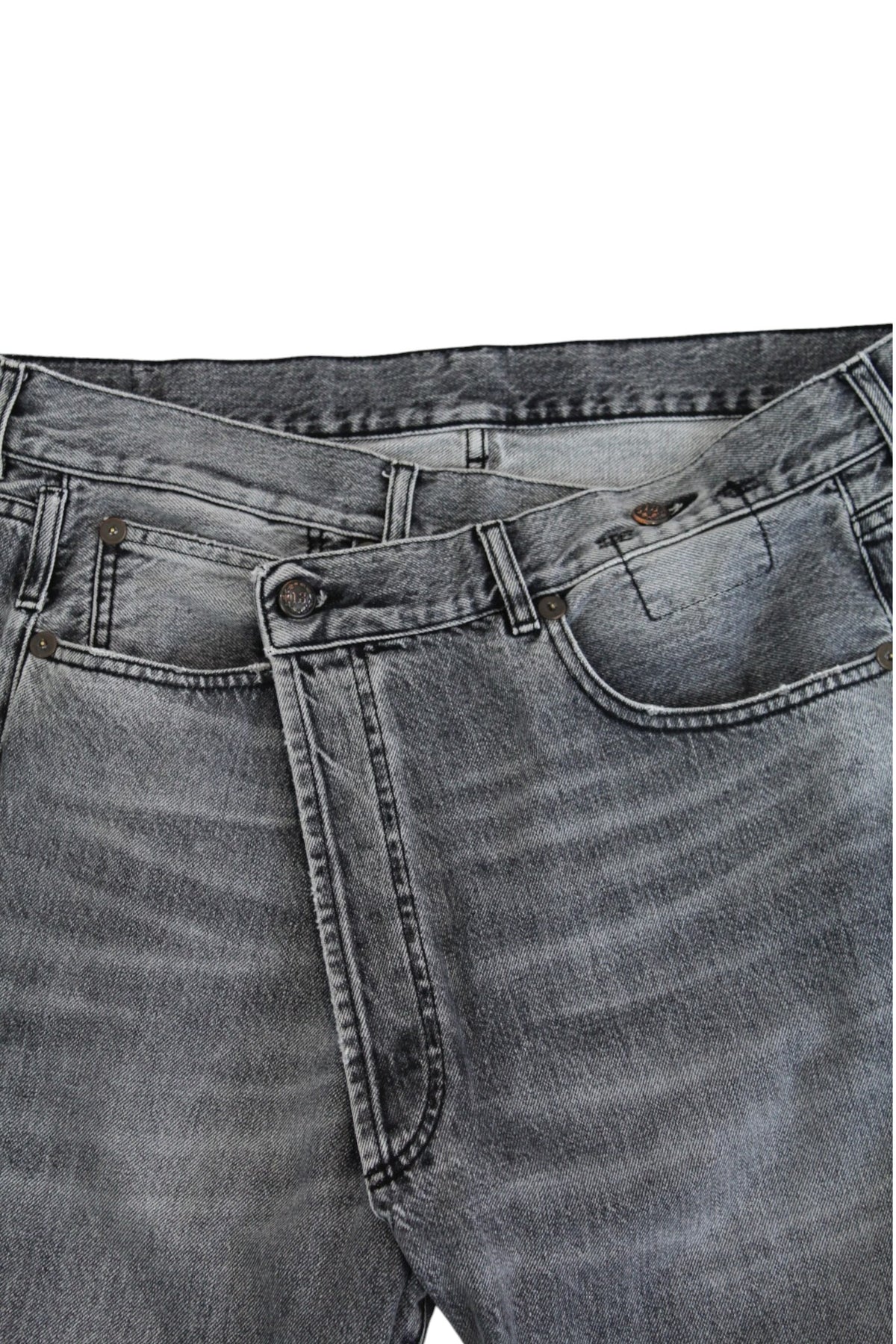 R13 - Stonewash X-Over Jean