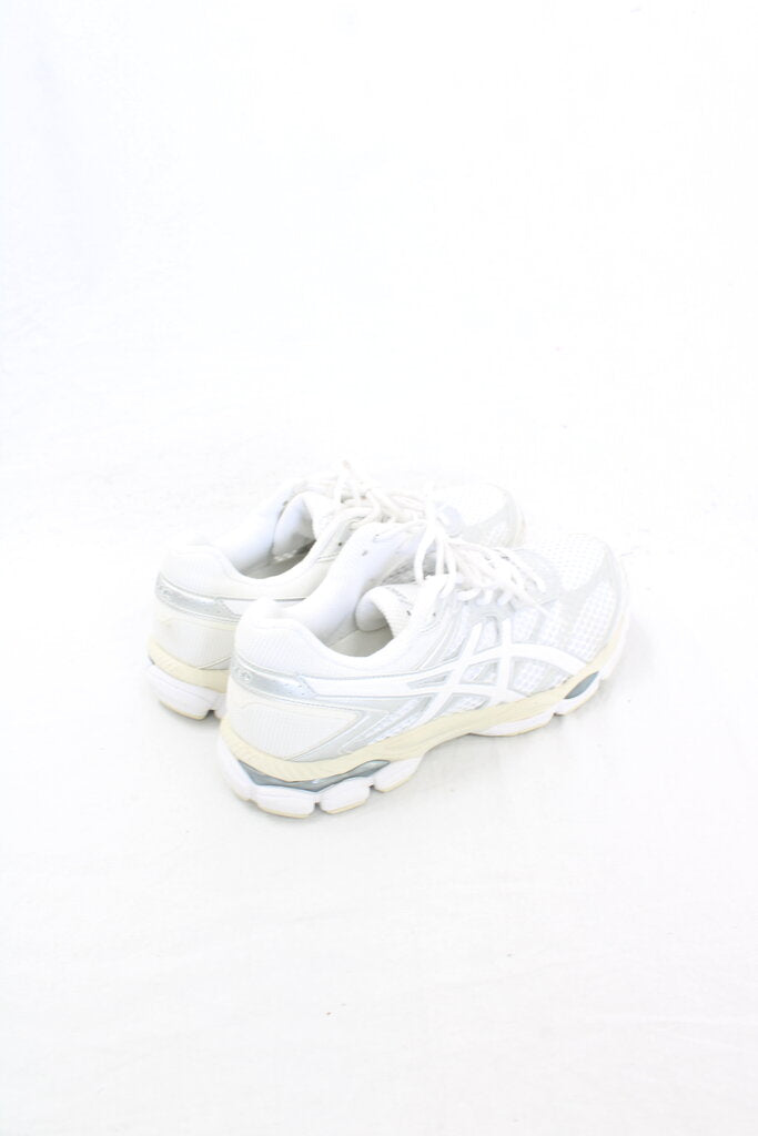 Asics - Gel Cumulus 16 Sneakers