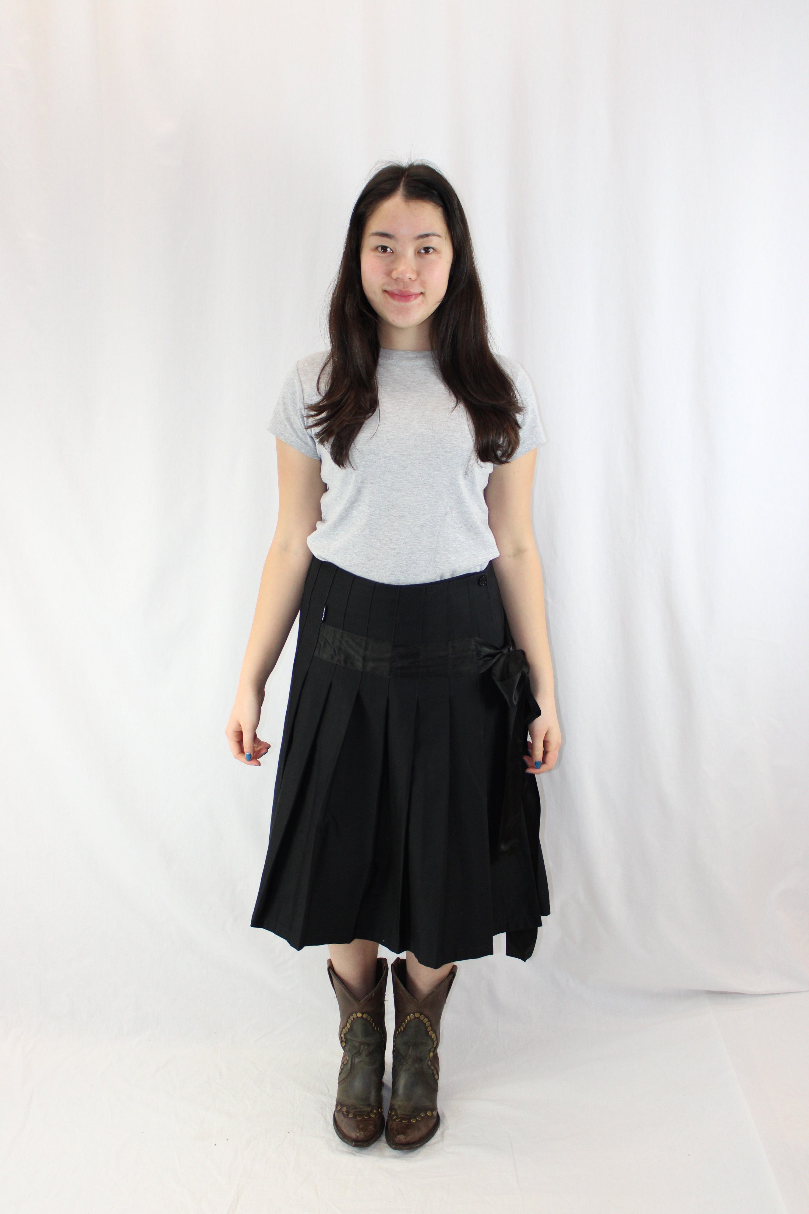 World - Fantail Skirt