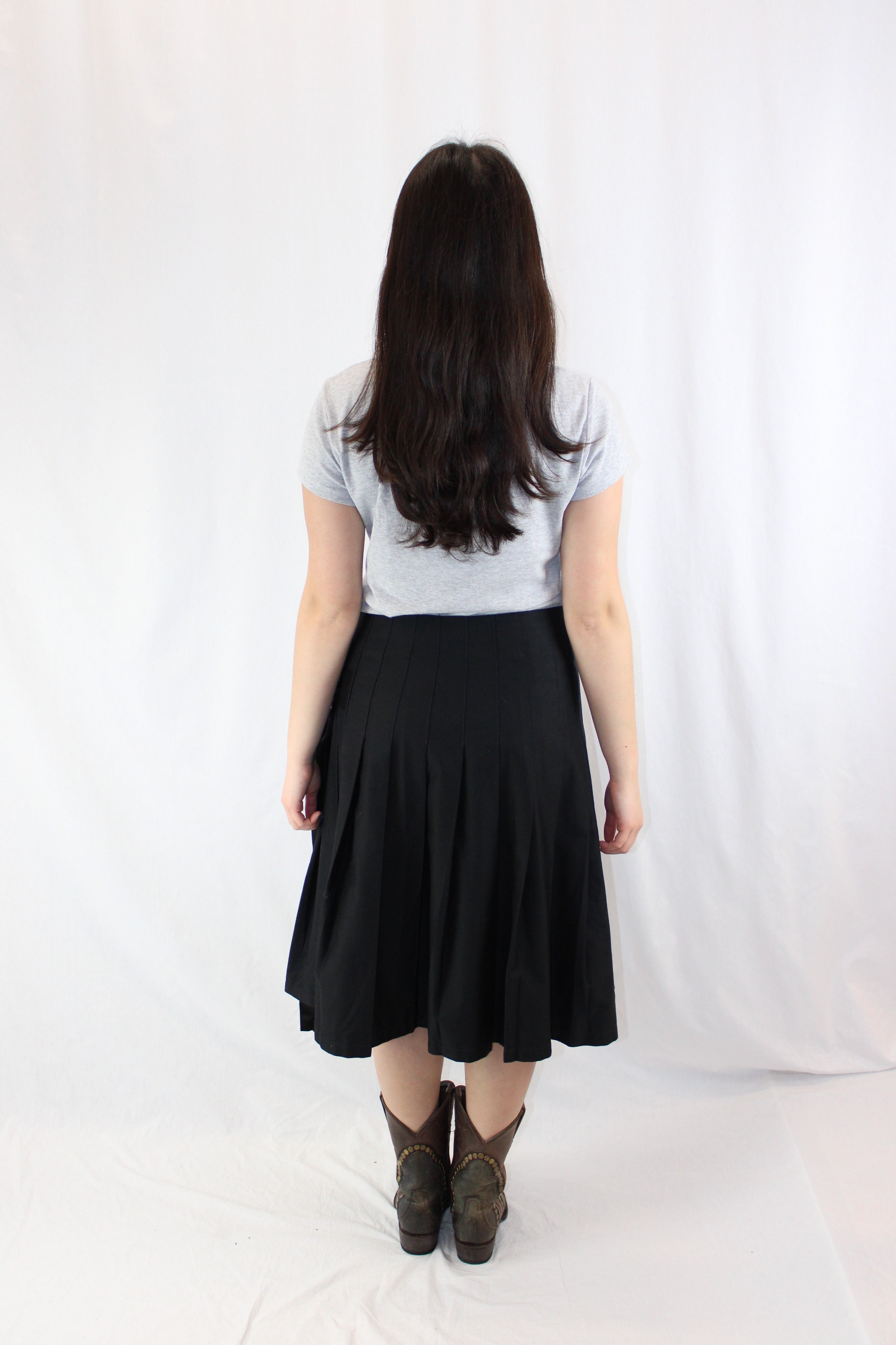 World - Fantail Skirt