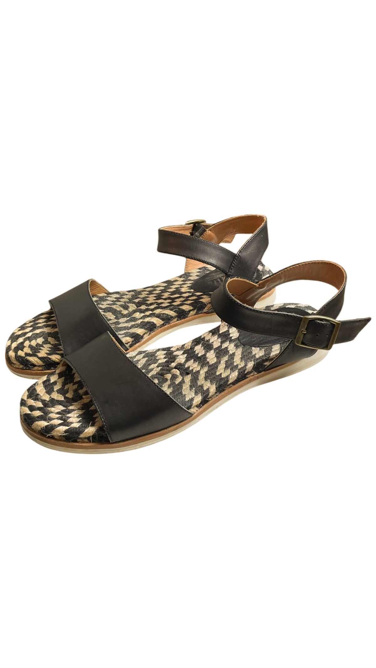 Rollie - Black Sandals
