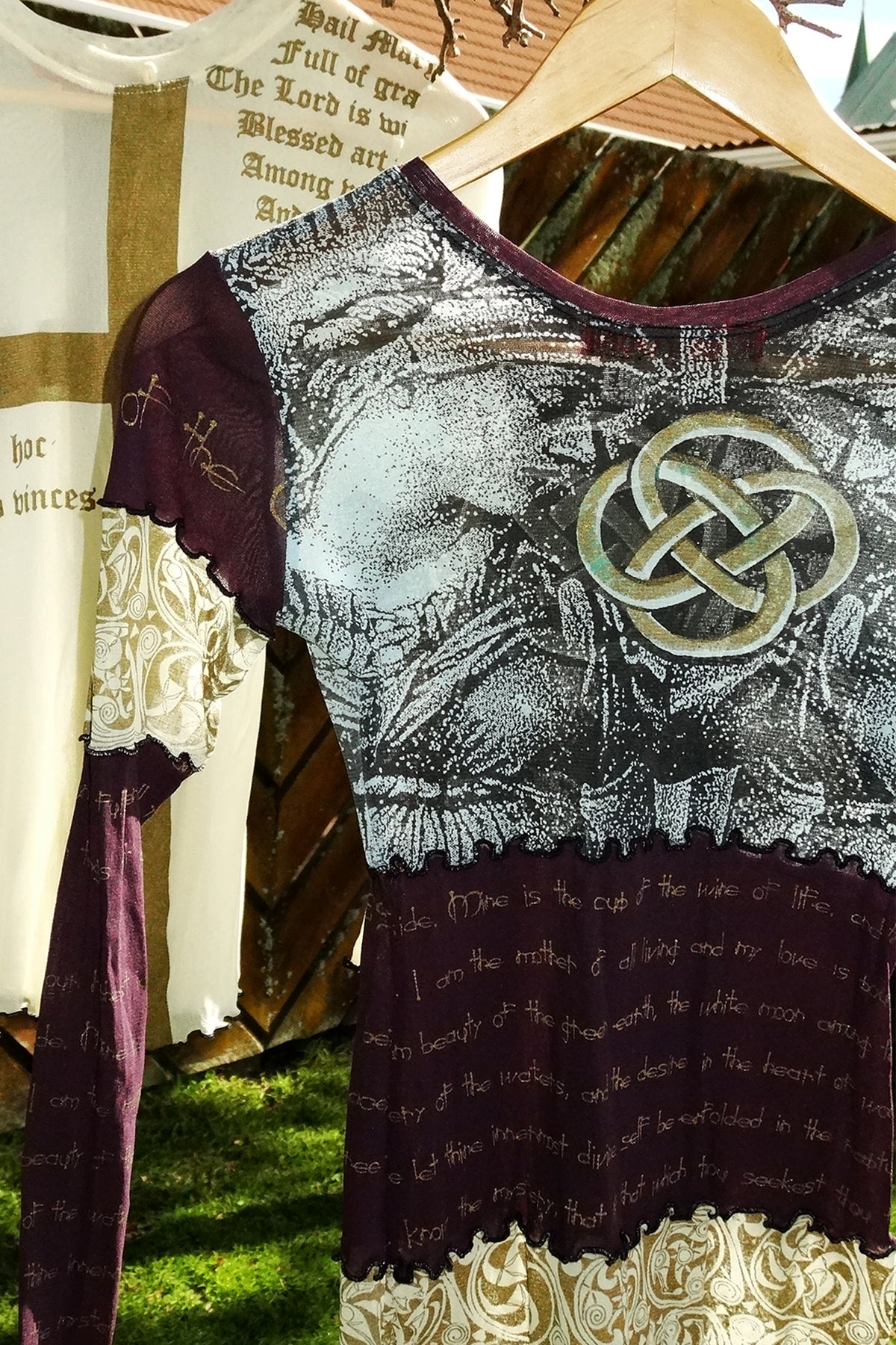 Roisin Dubh - Long Sleeve Top