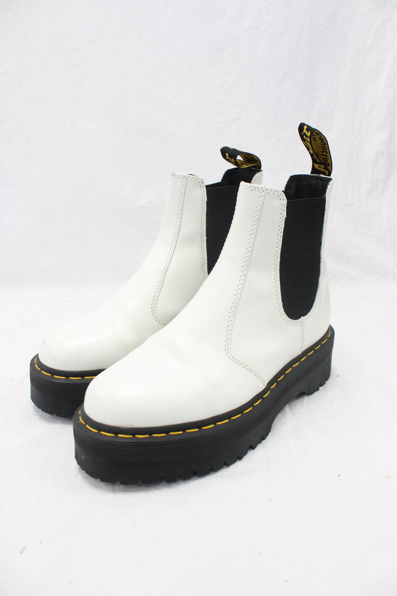 Doc Martens - 2976 Quad Chelsea Boots