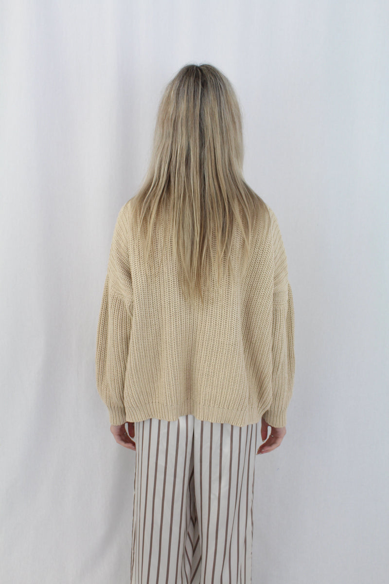 Beiged - Knit Crewneck