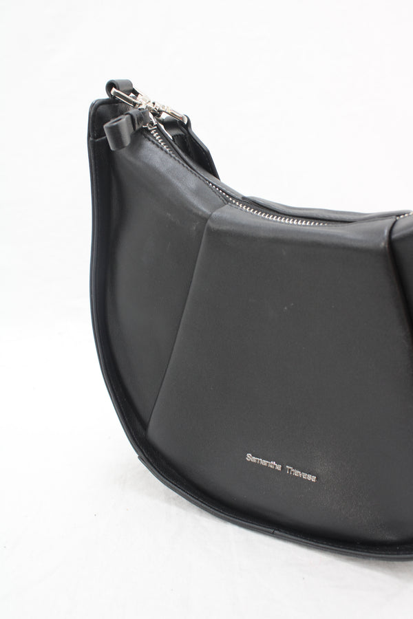 Samantha Thavasa - Leather Pleat Bag