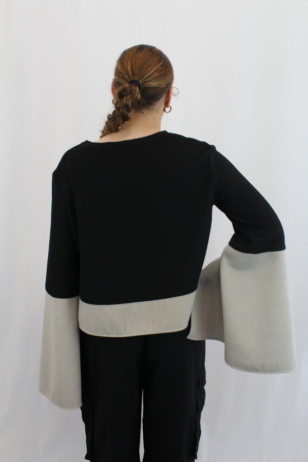 Taylor - Open Sleeve Pullover