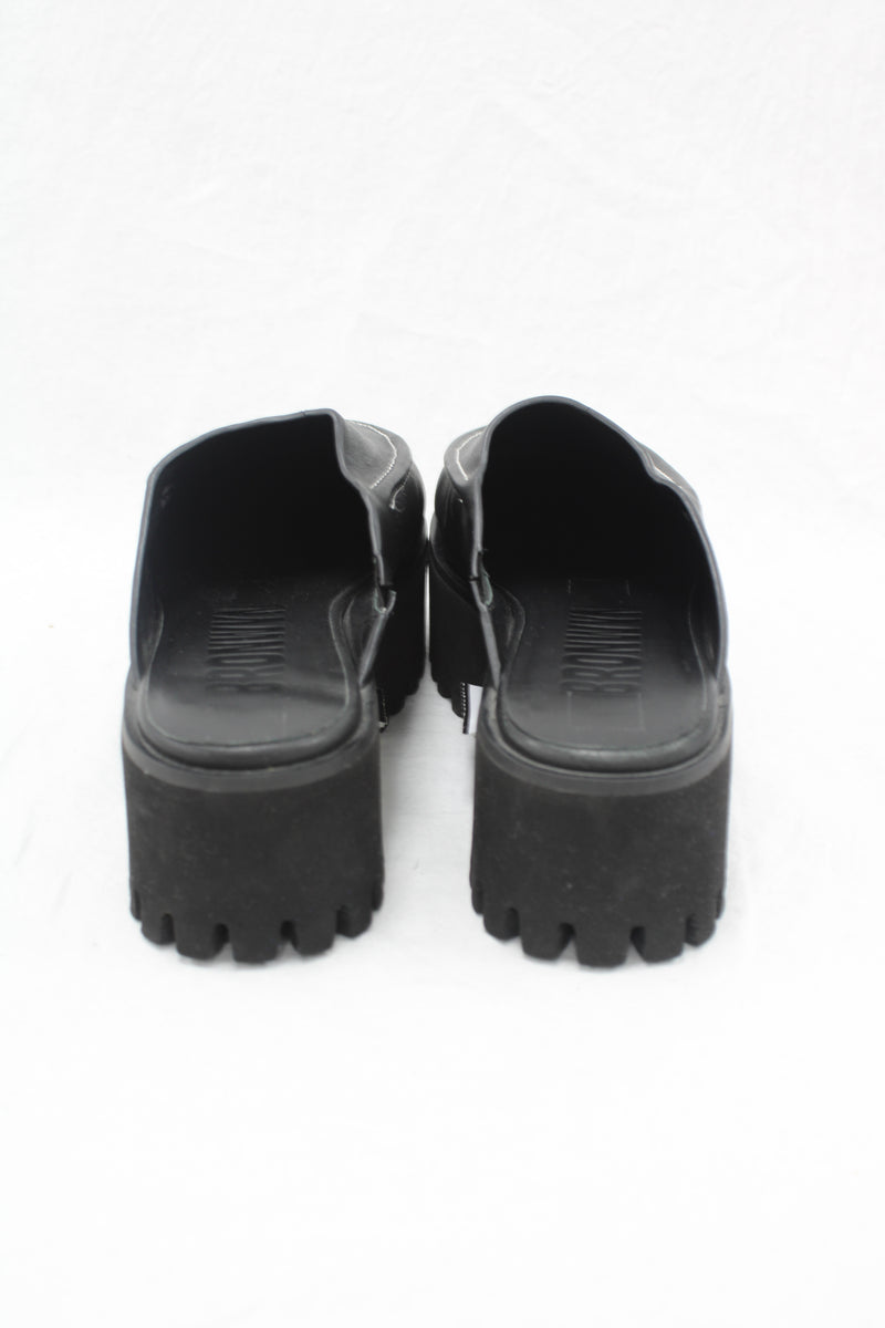 Bronwyn - Kendall Leather Mules