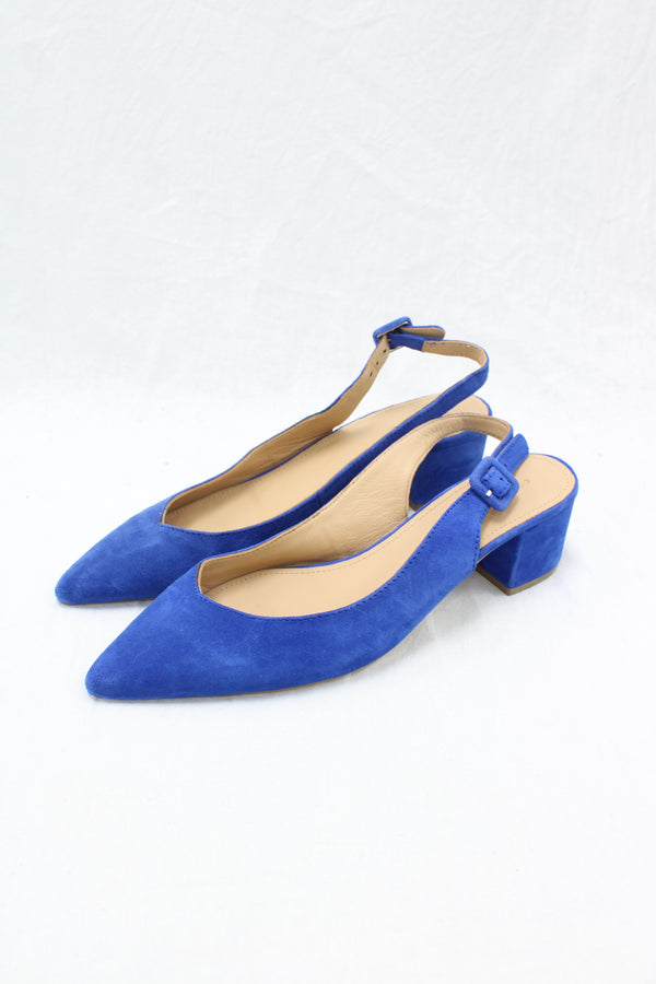 Country Road - Suede Slingback Heels