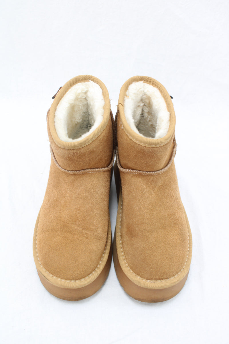 Chaakan's - Suede Fluffy Boots