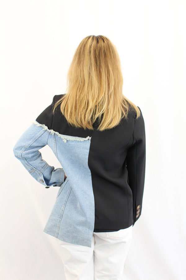 Runway Secrets - Two Fabric Blazer