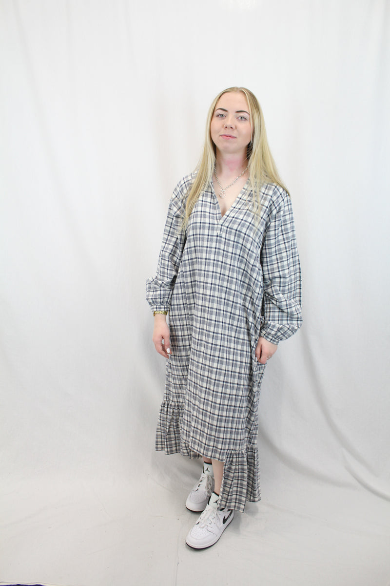 Lonely - Plaid Smock Dress