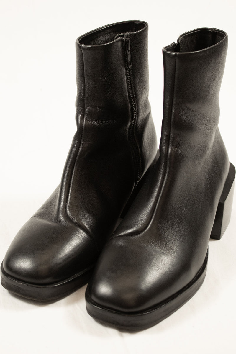 Alpha60 - Leather Ankle Boots