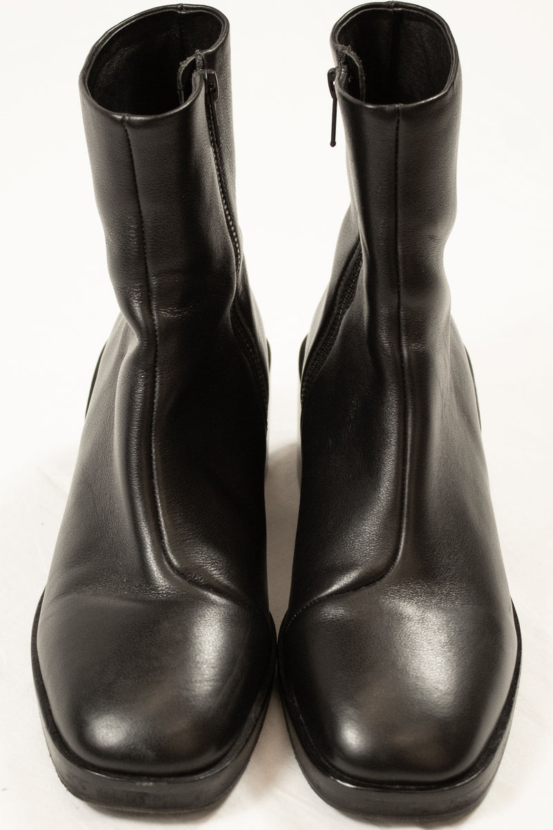 Alpha60 - Leather Ankle Boots
