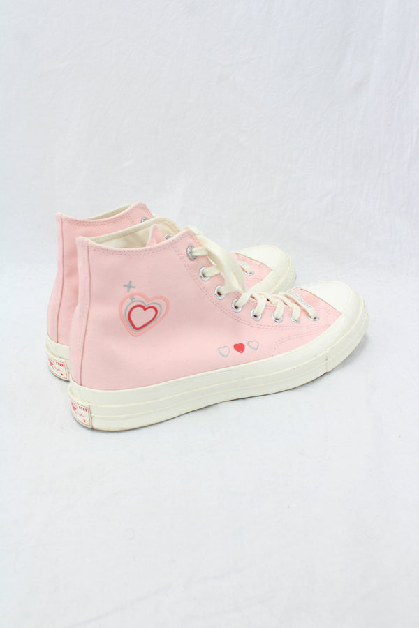 Converse - Y2K Heart Chucks