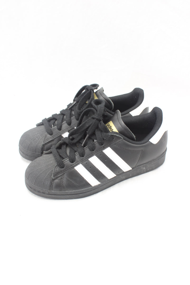 Adidas - Superstar Sneakers