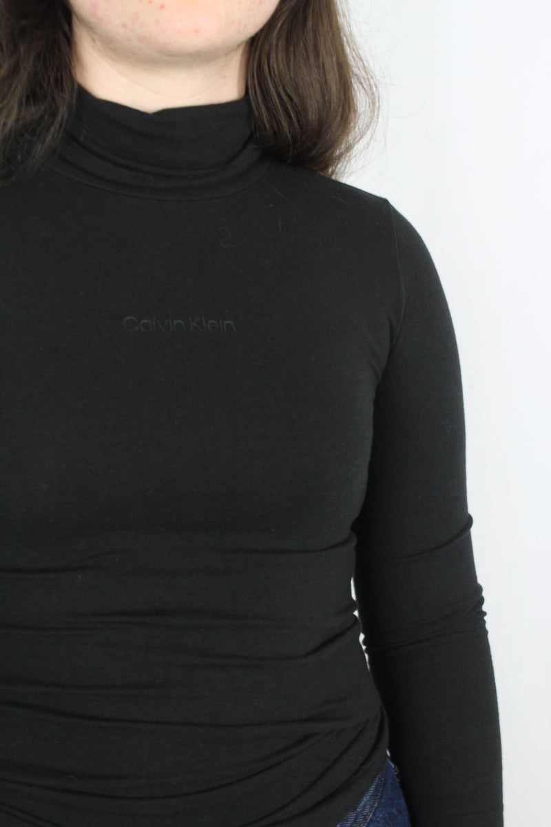 Calvin Klein - Text Logo Turtleneck