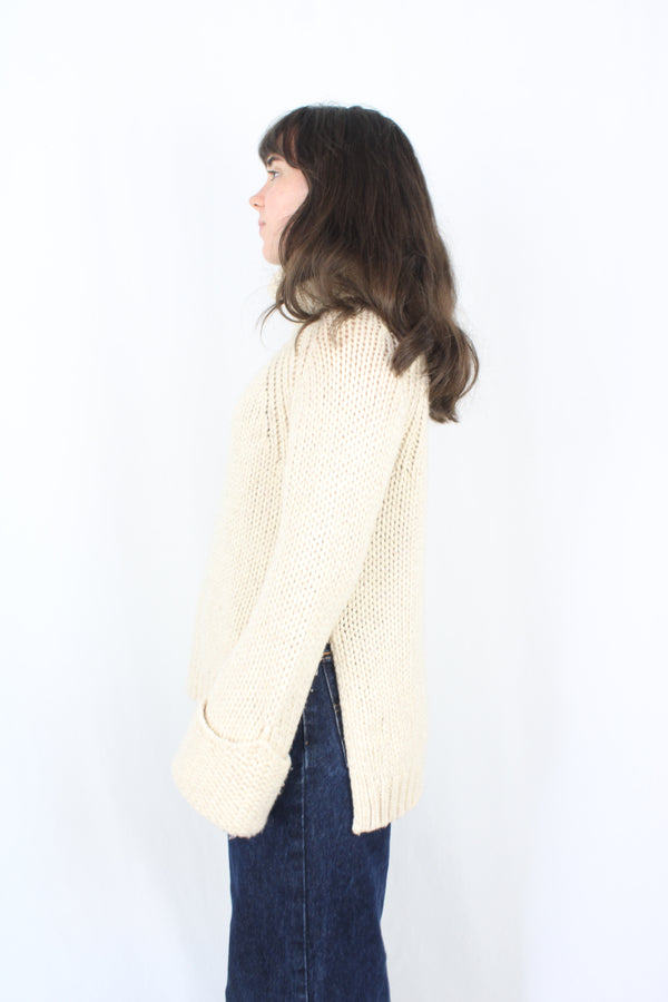 Ruby - Chunky Knit Turtleneck