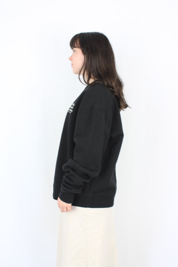 Remain - Le Reste Crewneck
