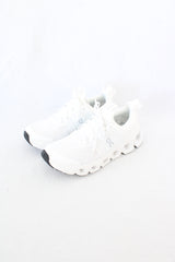 On - Cloudswift Sneakers