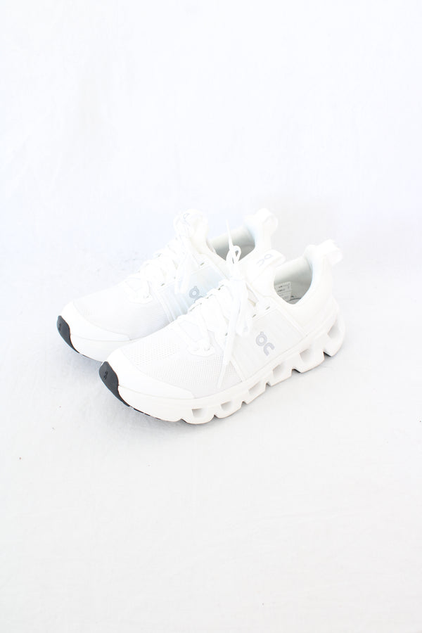 On - Cloudswift Sneakers