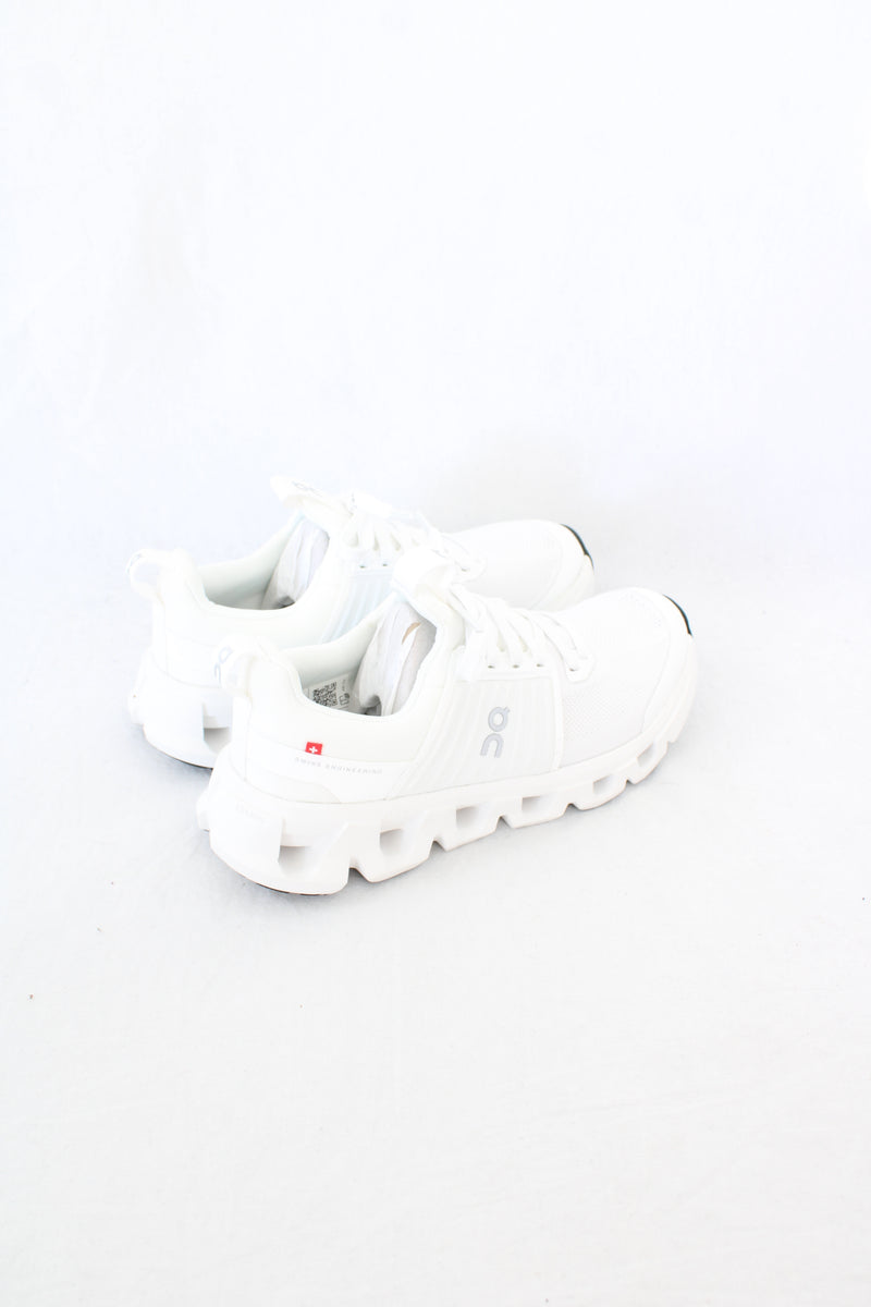 On - Cloudswift Sneakers