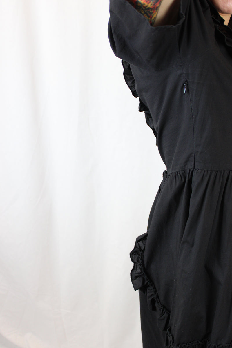 Lonely Ruffle Midi Dress